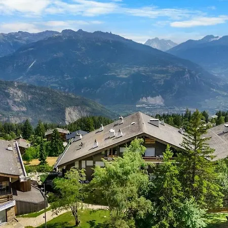 Avec Balcon & Vue Degagee, Centre Apartment Anzère