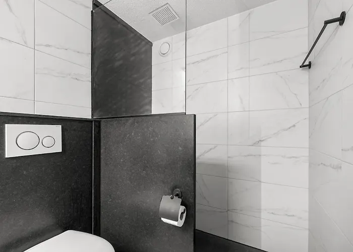 Avec Balcon & Vue Degagee, Centre *